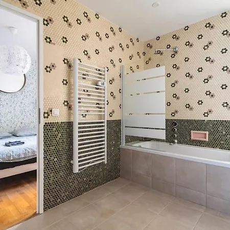 Holiday home Thomas, Jolie Maison Centre De Reims