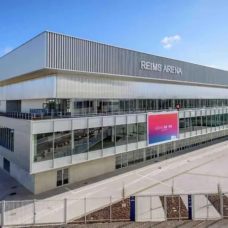Thomas, Jolie Maison Centre De رانس